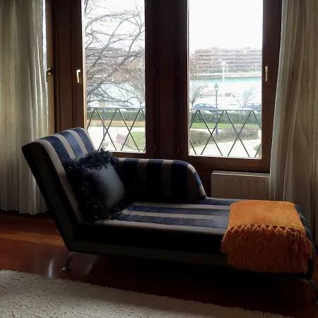 Apartment River *